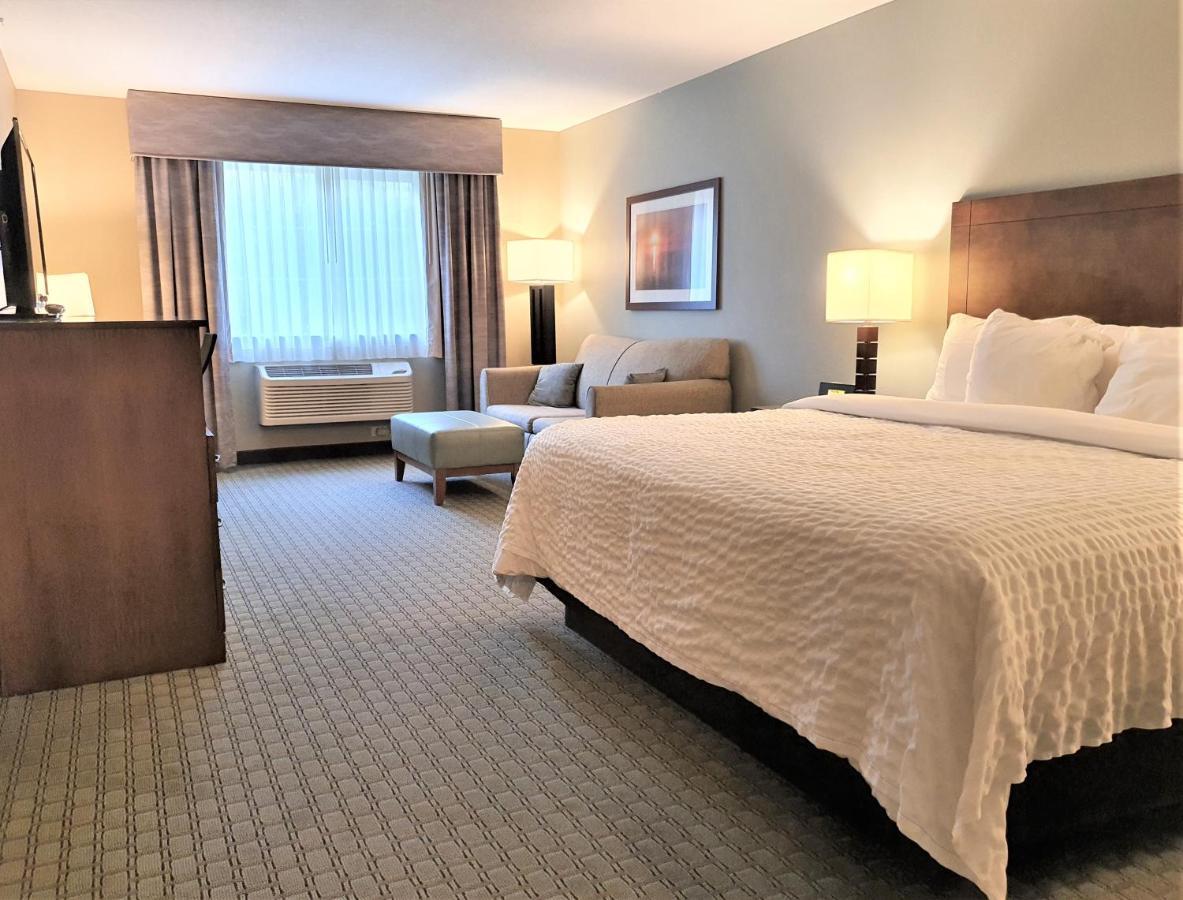 Amerivu Inn And Suites - Chisago City Dış mekan fotoğraf