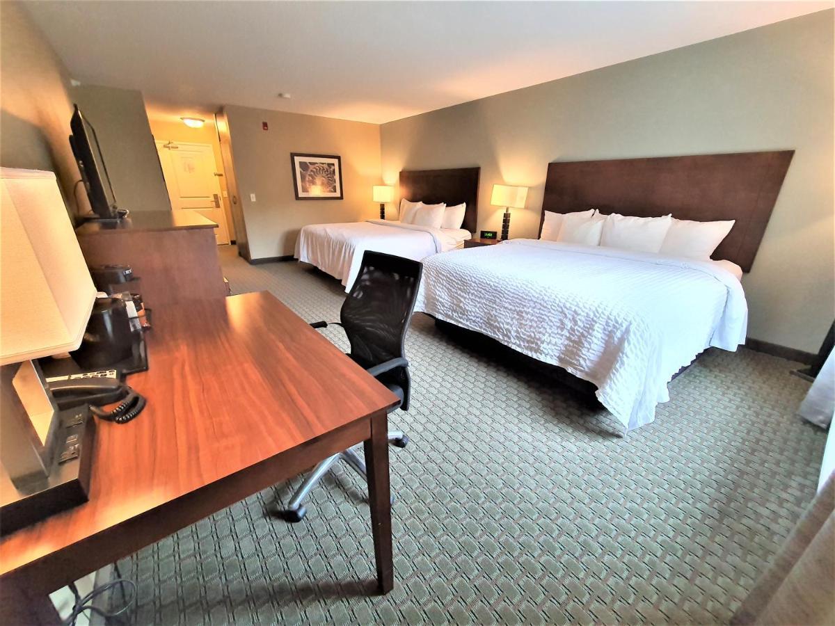 Amerivu Inn And Suites - Chisago City Dış mekan fotoğraf